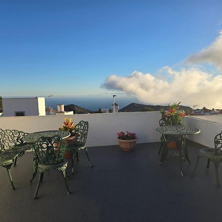 Pension Los Volcanes Fuencaliente de la Palma Exterior photo