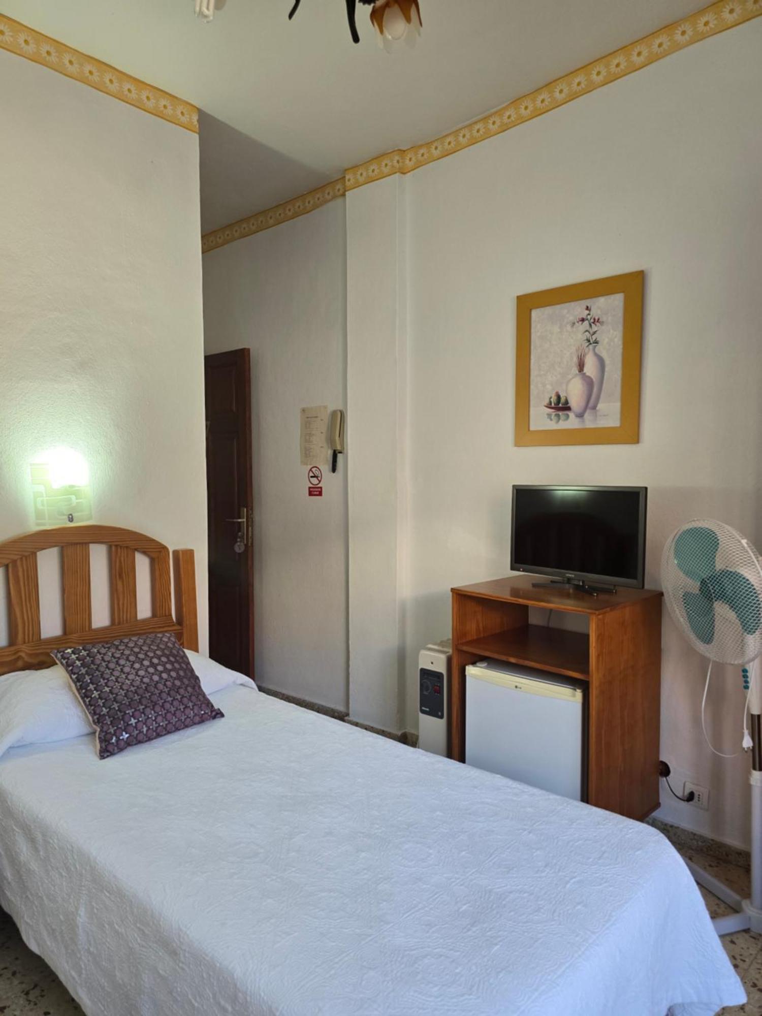 Pension Los Volcanes Fuencaliente de la Palma Exterior photo